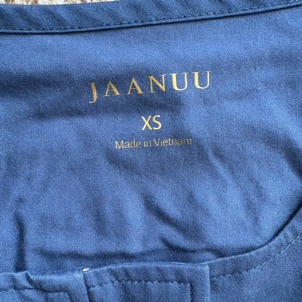 *Damaged see description* Jaanuu Scrub Set - Picture 8 of 11